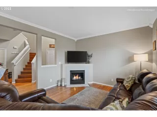 Photo #6: 22520906 Listing 