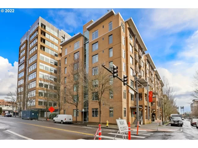 MLS: 22521161 Condo For Sale