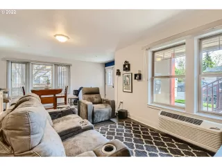 Photo #6: 22522459 Listing 