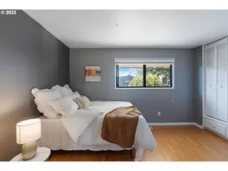 Photo #2: 22522747 Listing