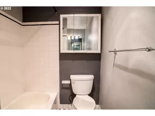 Photo #2: 22523022 Listing 