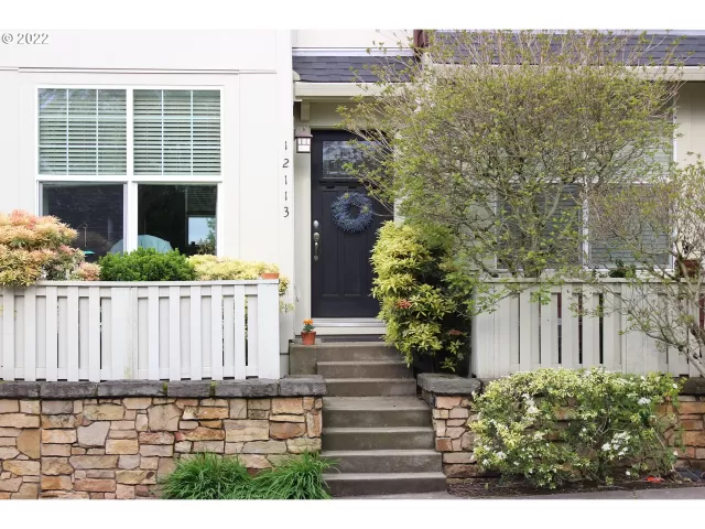 MLS: 22523407 Condo For Sale