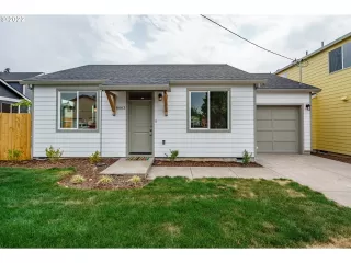 More Details about MLS # 22523913 : 8663 SE 70TH AVE