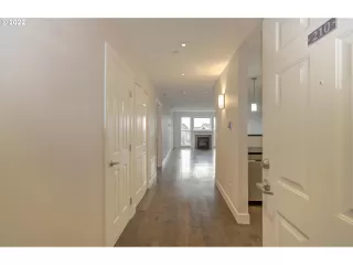 Photo #5: 22524176 Listing 