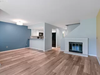 Photo #2: 22524887 Listing