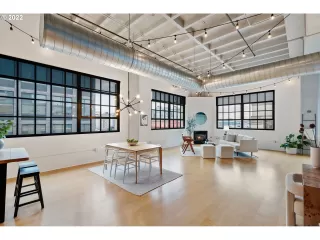 Photo #2: 22525410 Listing 