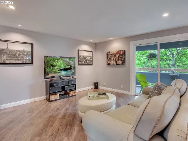 MLS: 22526355 Condo For Sale