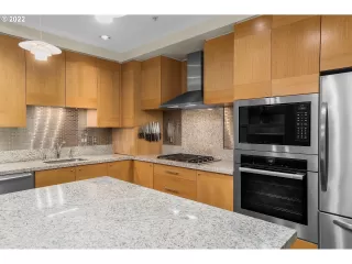 Photo #2: 22526809 Listing