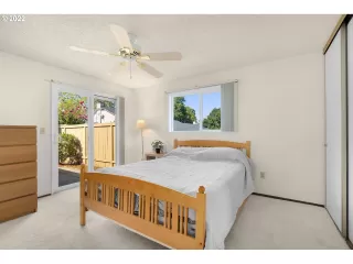 Photo #2: 22526831 Listing