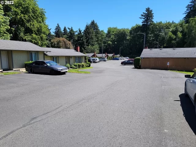 MLS: 22527563 Condo For Sale