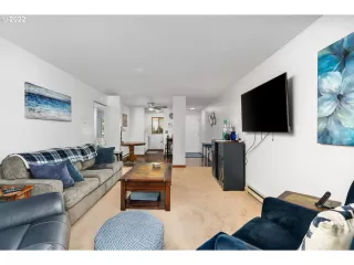 Photo #4: 22528352 Listing 