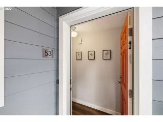 Photo #1: 22528464 Listing