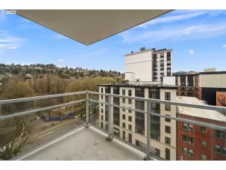 Photo #6: 22528684 Listing