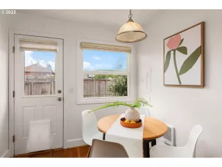 Photo #5: 22529681 Listing 