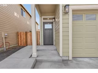 Photo #2: 225299844 Listing 