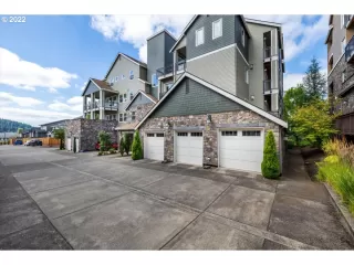 Photo #2: 22531603 Listing