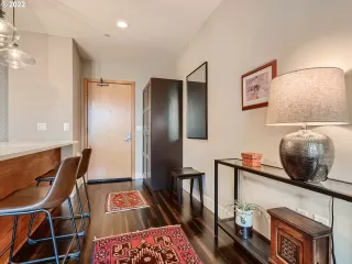 Photo #6: 22531801 Listing