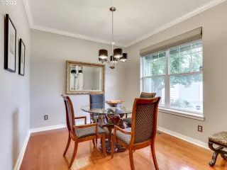 Photo #5: 22532051 Listing