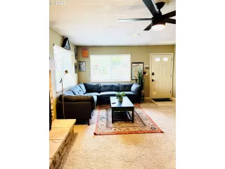 Photo #3: 22532378 Listing