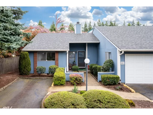 MLS: 22533341 Condo For Sale