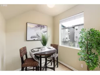 Photo #4: 22534738 Listing 