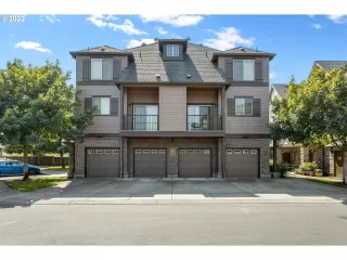 Photo #1: 22535750 Listing