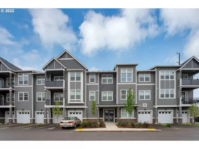 MLS: 22537037 Condo For Sale