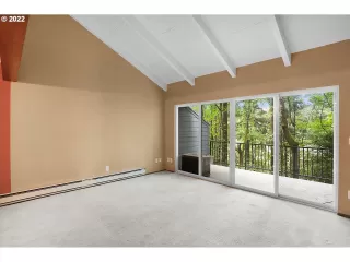 Photo #1: 22537339 Listing