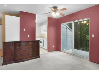 Photo #3: 22537339 Listing