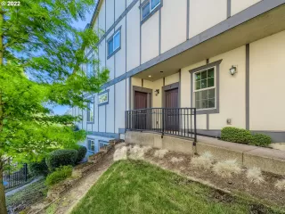 Photo #1: 22537621 Listing