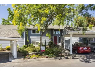 Photo #4: 22537884 Listing