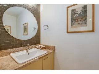 Photo #4: 22537961 Listing