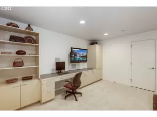 Photo #6: 22537961 Listing