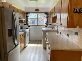 Photo #2: 22538359 Listing