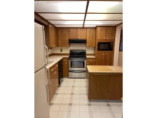 Photo #3: 22538367 Listing