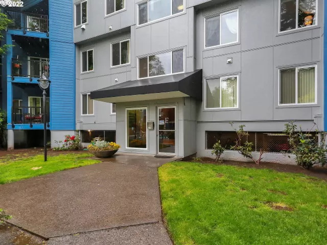 MLS: 22539509 Condo For Sale