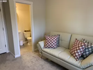 Photo #2: 22539612 Listing 