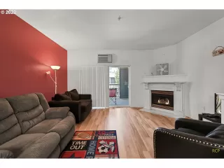 Photo #3: 22540185 Listing