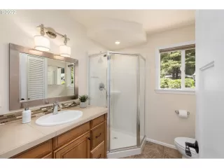 Photo #2: 22541069 Listing