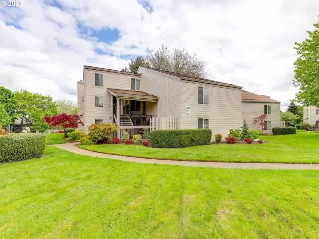 MLS: 22541720 Condo For Sale