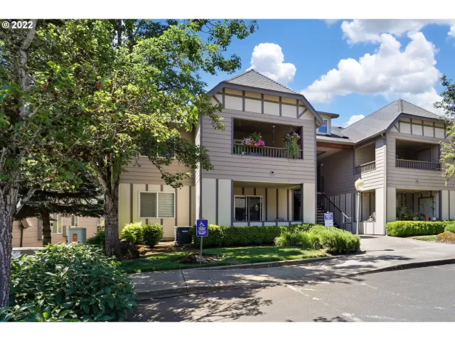 MLS: 22542287 Condo For Sale