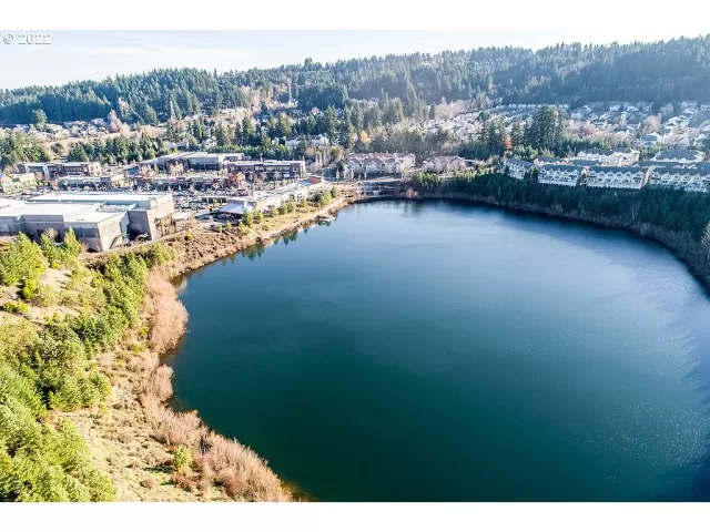 MLS: 22544519 Condo For Sale