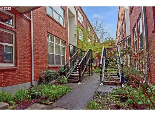 Photo #2: 22546332 Listing