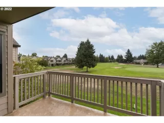 Photo #4: 22546429 Listing