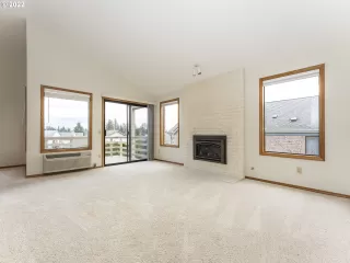 Photo #2: 22549011 Listing