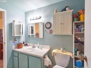 Photo #2: 22549089 Listing