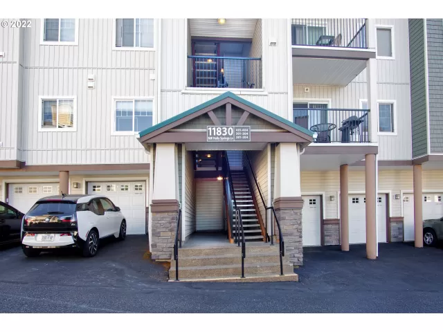 MLS: 22550157 Condo For Sale