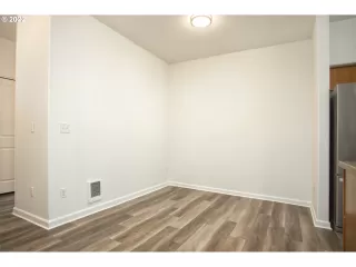 Photo #6: 22550157 Listing 