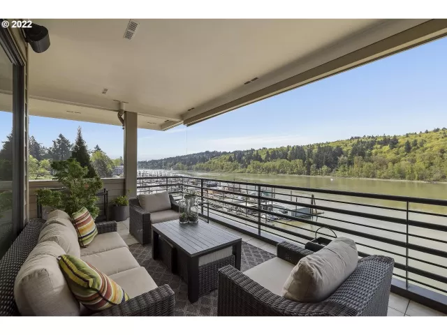 MLS: 22550498 Condo For Sale