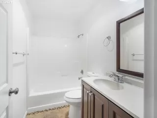 Photo #3: 22551929 Listing